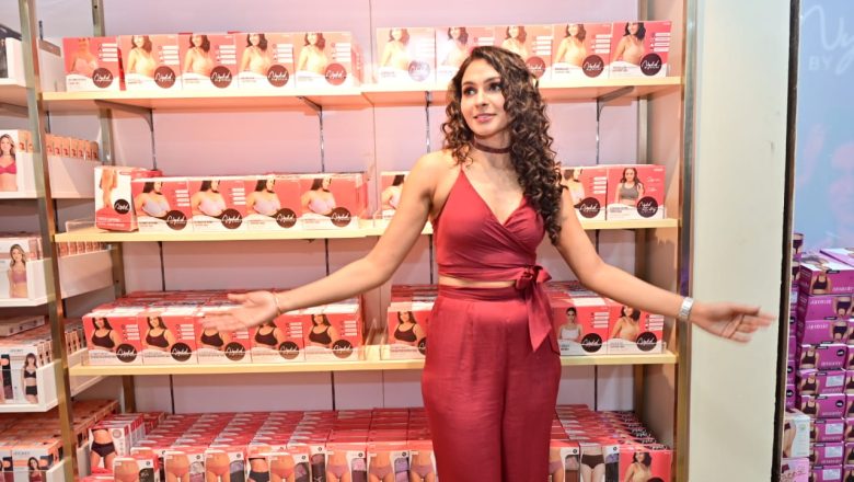 நடிகை ஆண்ட்ரியா சீற்றம்! ஹேமா கமிஷன் பற்றி நோ கமெண்ட்ஸ் ஆண்ட்ரியா !